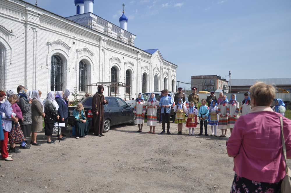 &laquo;Медовый Спас&raquo; на приходе