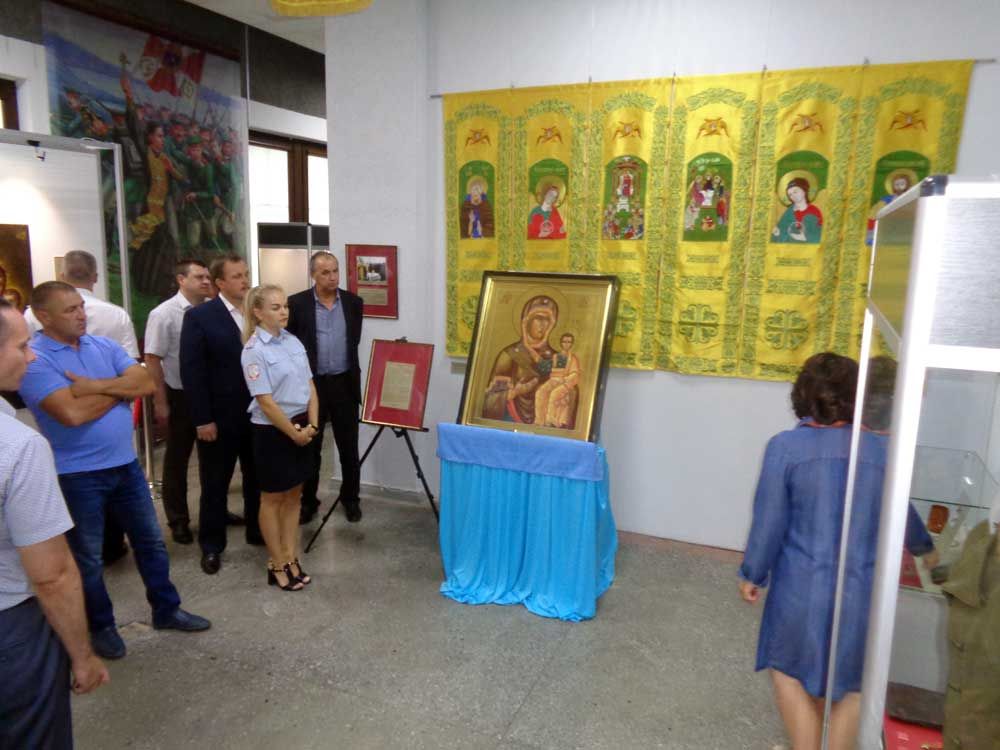 Выставка &laquo;Образы русской воинской славы в иконографии&raquo;