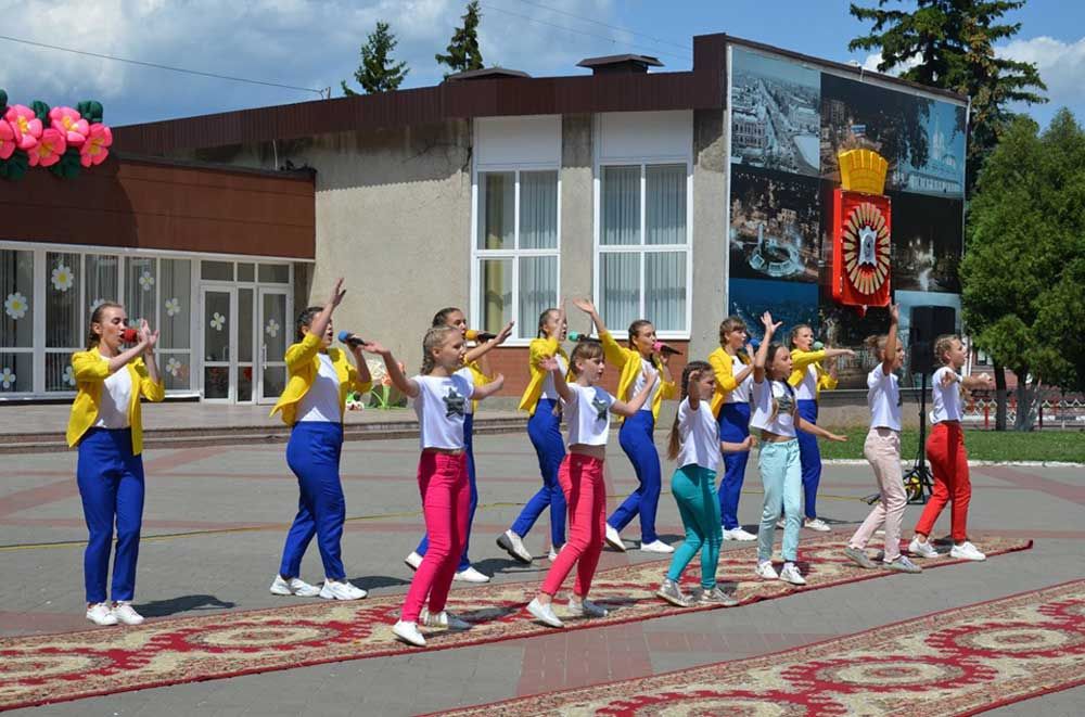 Летний фестиваль &laquo;Краски лета&raquo;