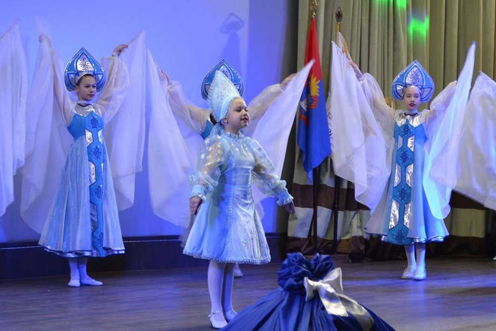 IV открытый Фестиваль-конкурс детского и юношеского творчества &laquo;Рождественские огоньки&raquo;